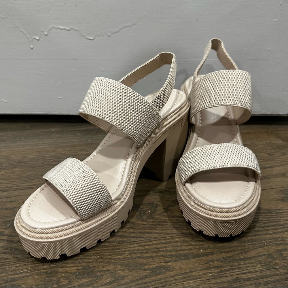 COOL PLANET by Steve Madden chunky heels | Size W8.5